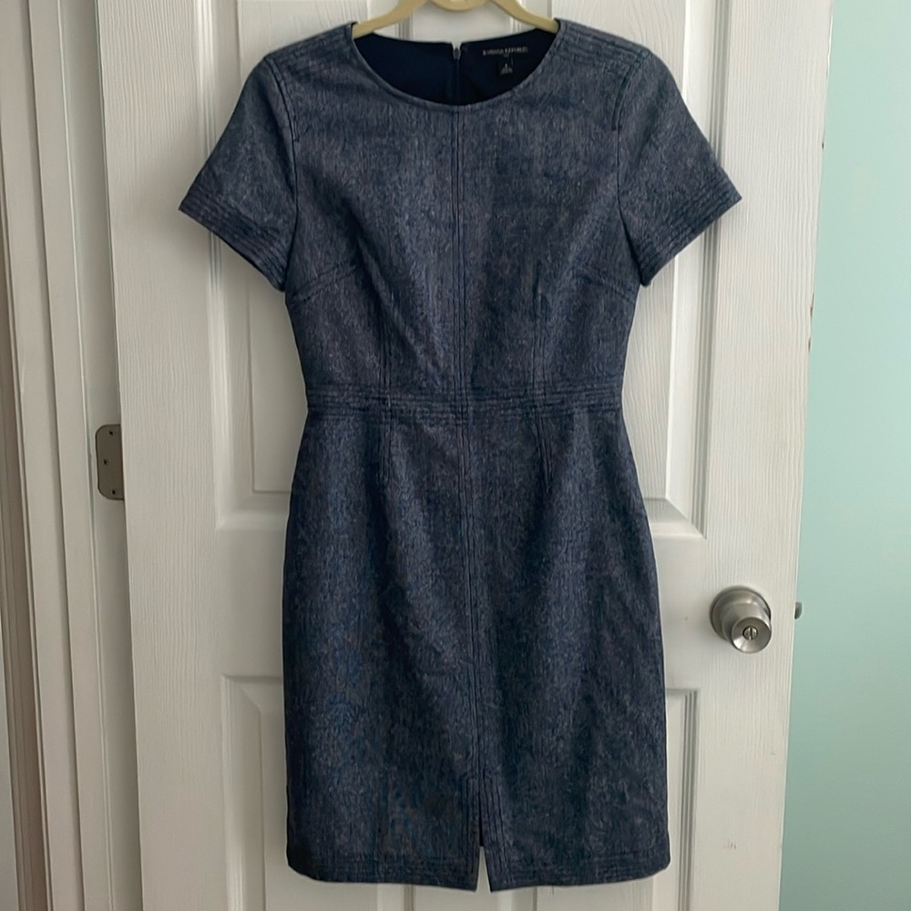 Banana Republic Short Sleeve Wool Sheath Dress